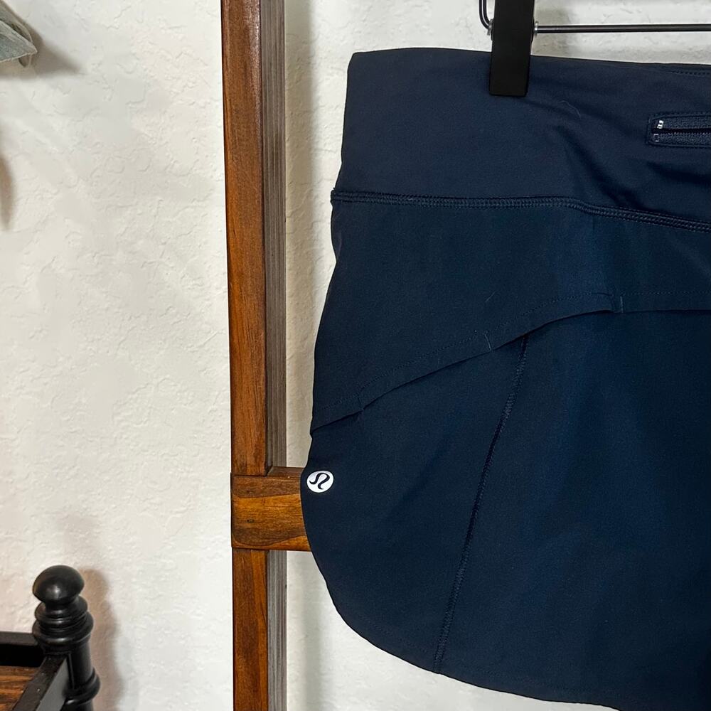 Lululemon Navy Athletic Shorts Size 12 Women's Built-In Liner - Picture 1 of 10